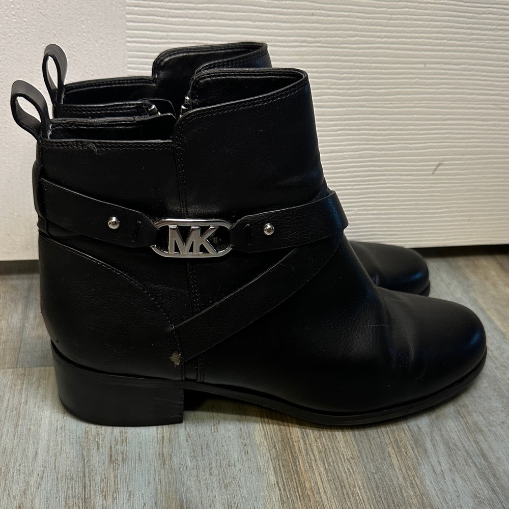 Michael Kors Black Leather Ankle Booties